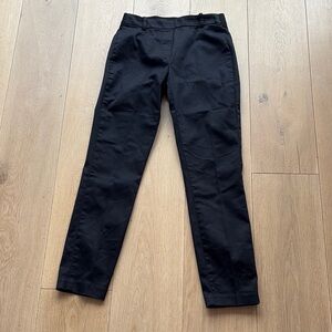 🦄 H&M Classic Black Straight-Leg Pants